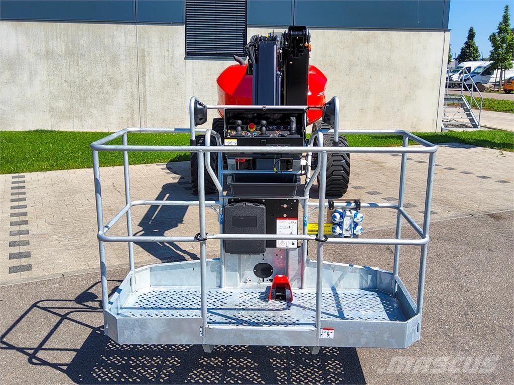 Manitou 180 ATJ 曲臂高空作業車