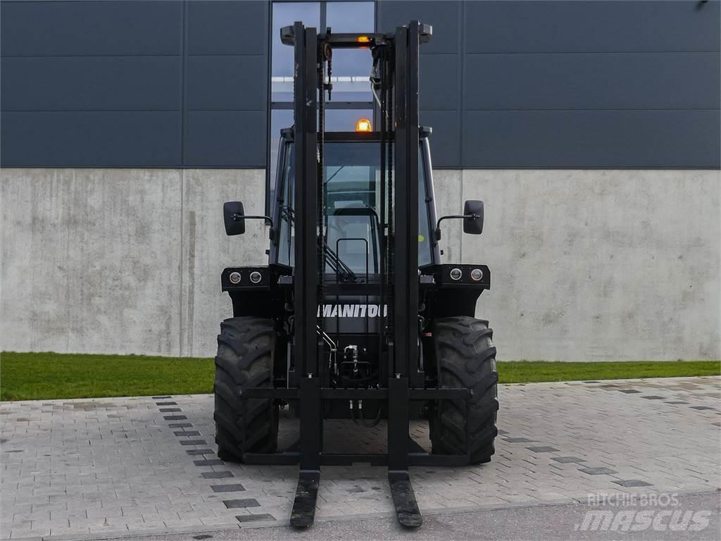 Manitou M 30-4 越野車