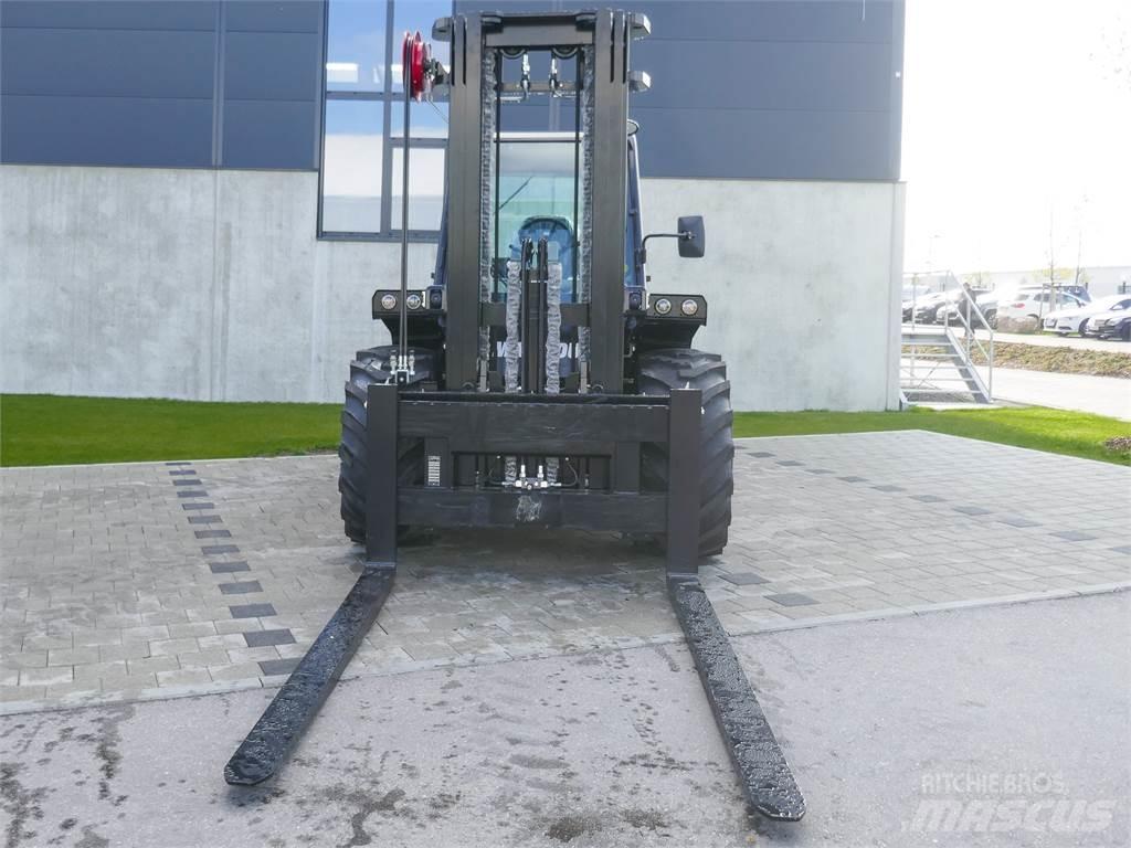 Manitou M 50-4 越野車