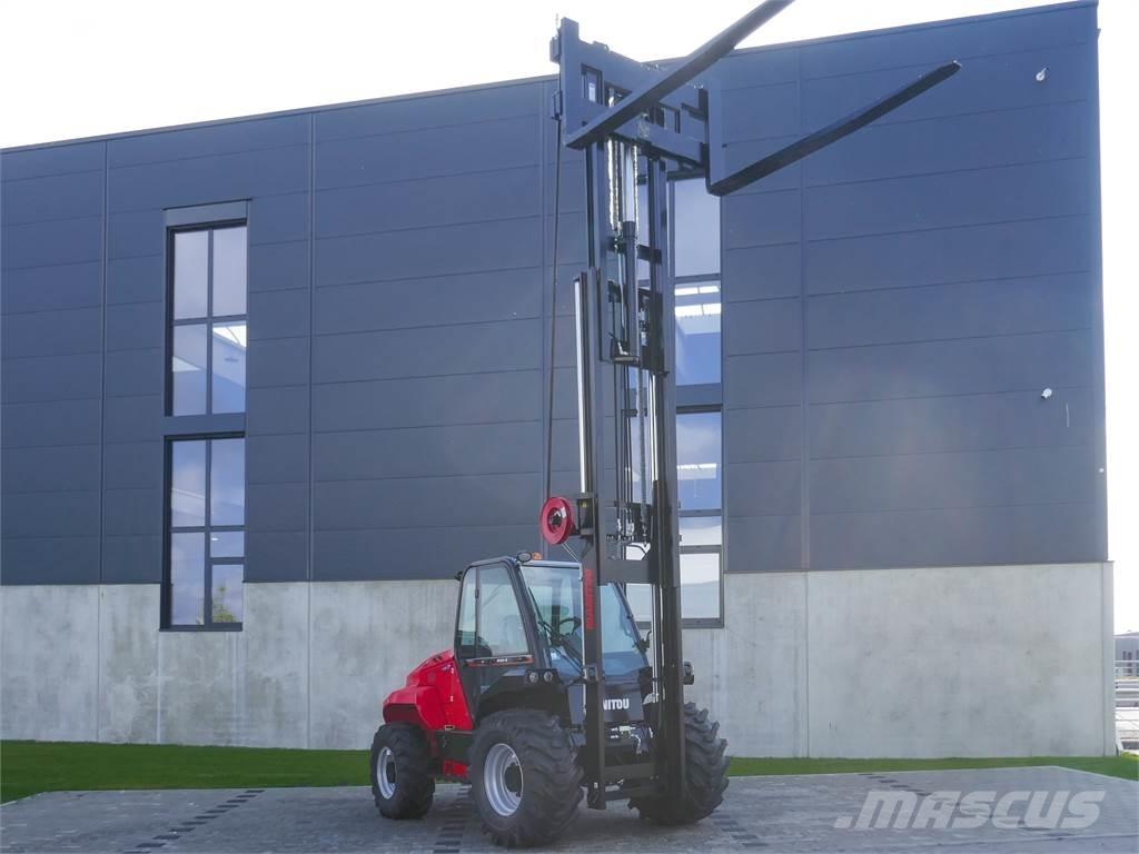 Manitou M 50-4 越野車