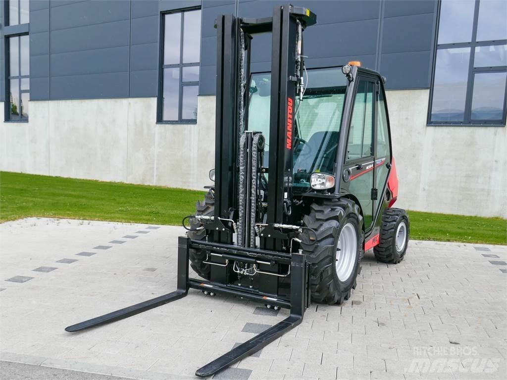 Manitou MC 25-4 越野車