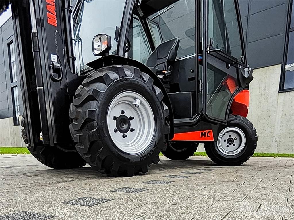 Manitou MC 25-4 越野車