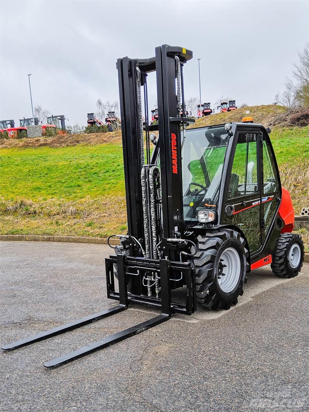 Manitou MC 30-4 越野車