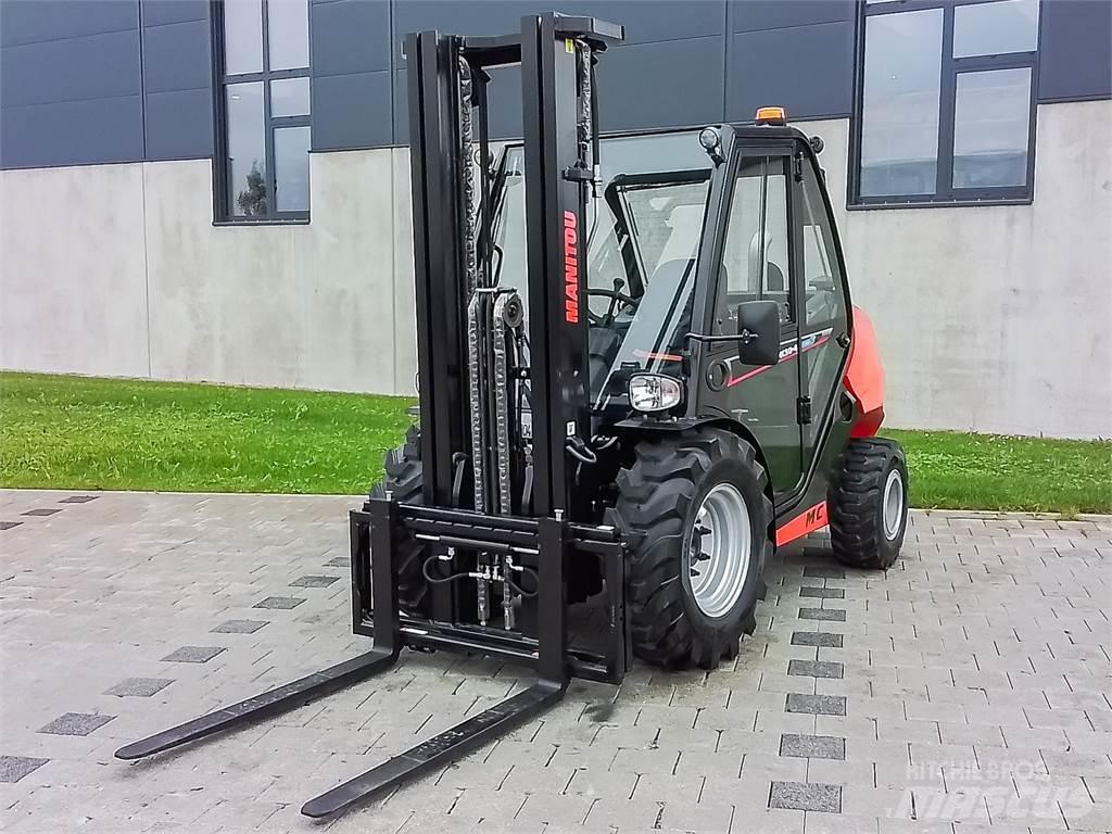 Manitou MC 30-4 越野車