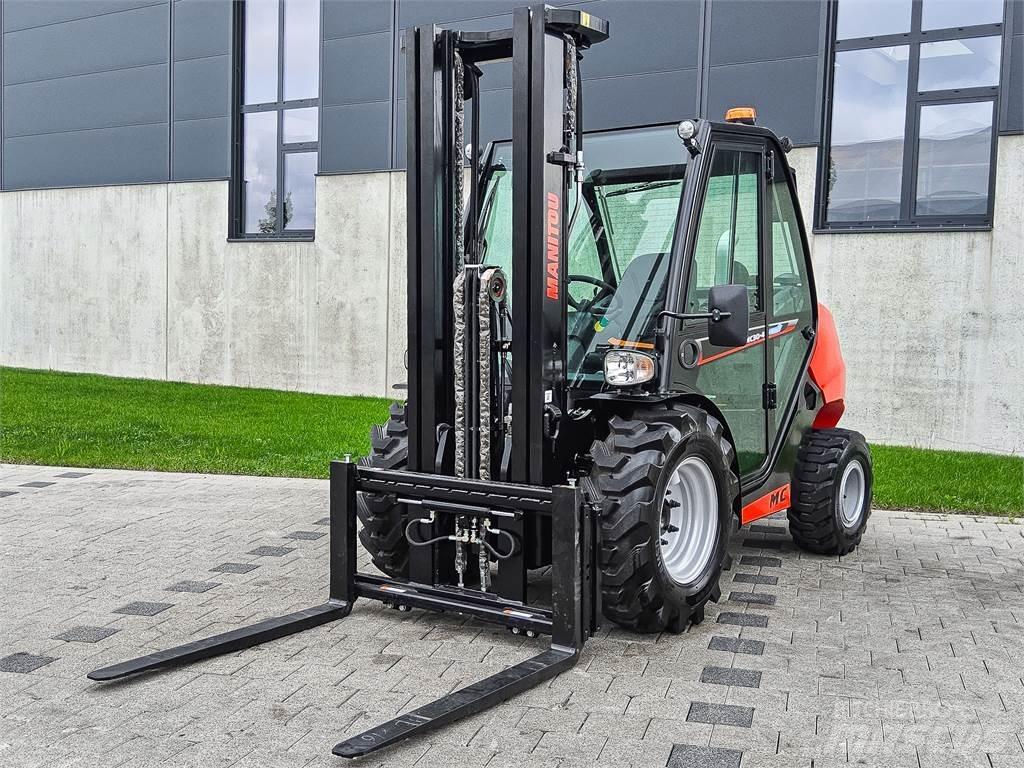 Manitou MC 30-4 越野車