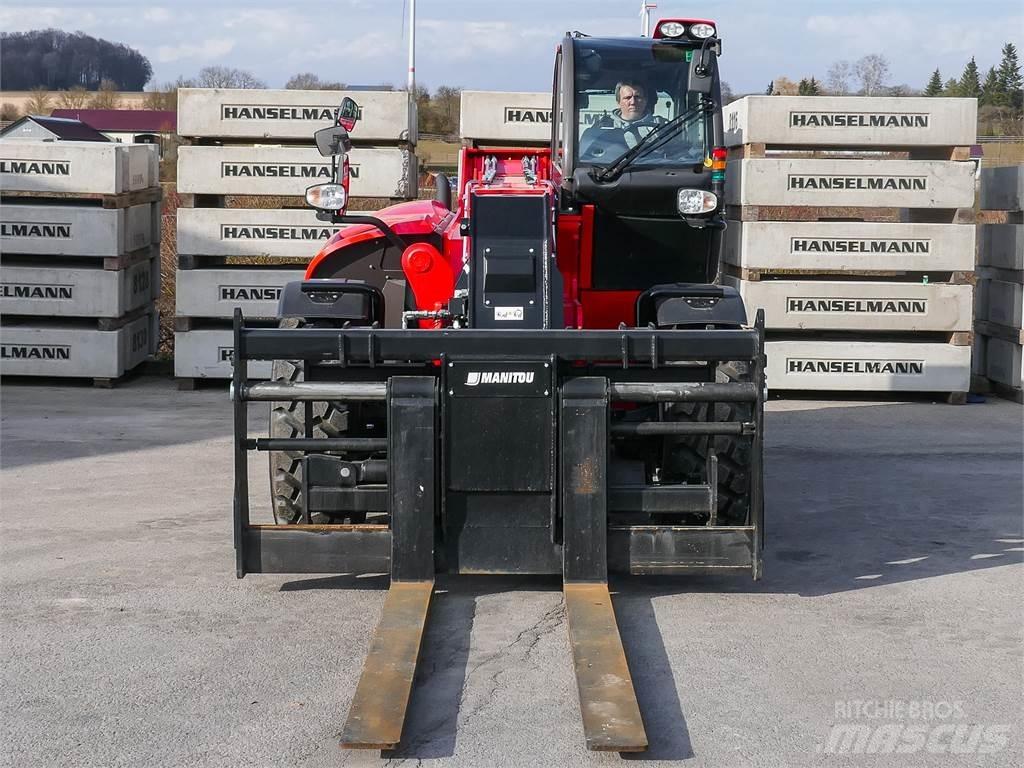 Manitou MHT 10130 伸縮臂操作車