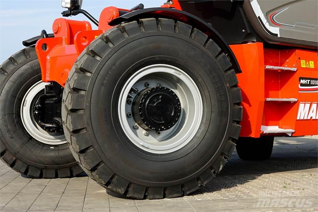 Manitou MHT 10180 伸縮臂操作車