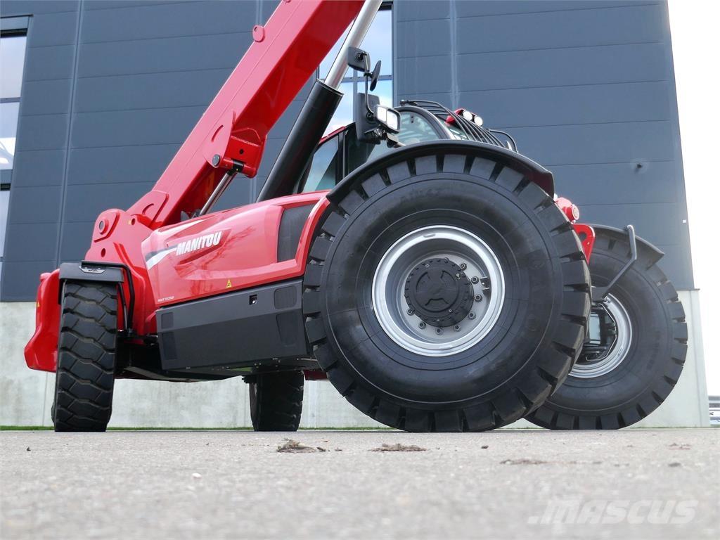 Manitou MHT 11250 伸縮臂操作車