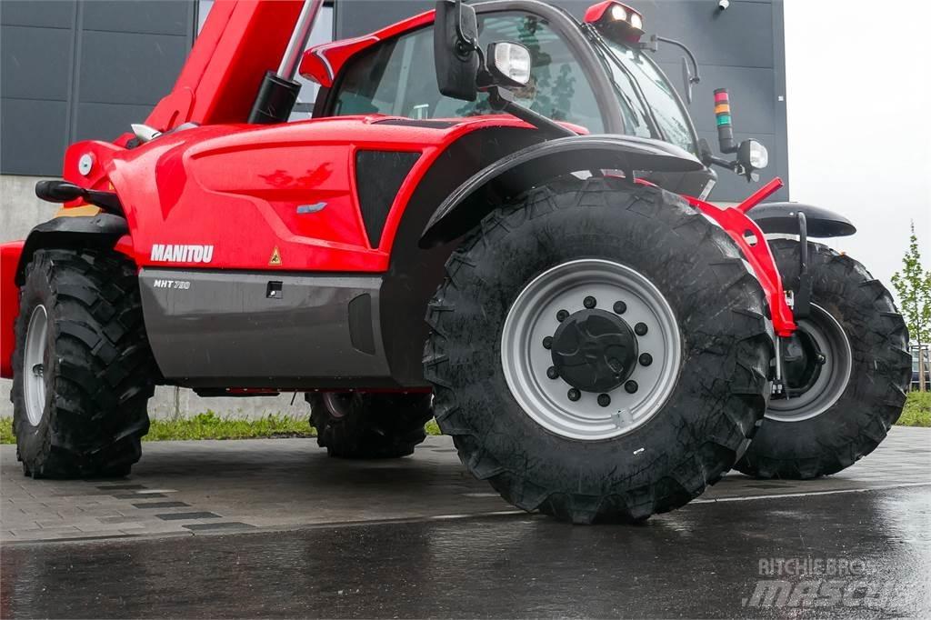 Manitou MHT 790 伸縮臂操作車
