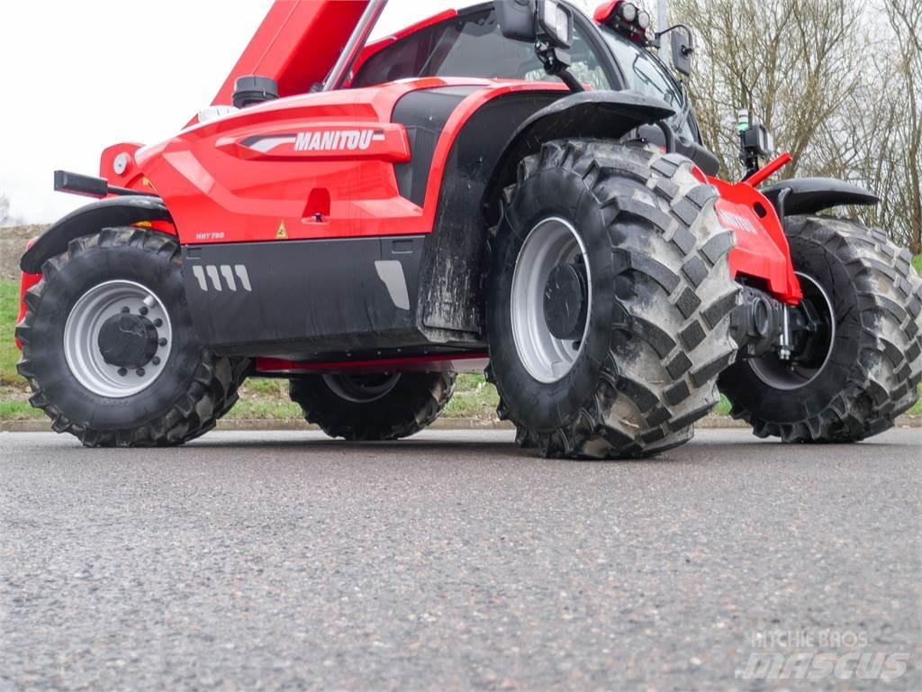Manitou MHT 790 伸縮臂操作車