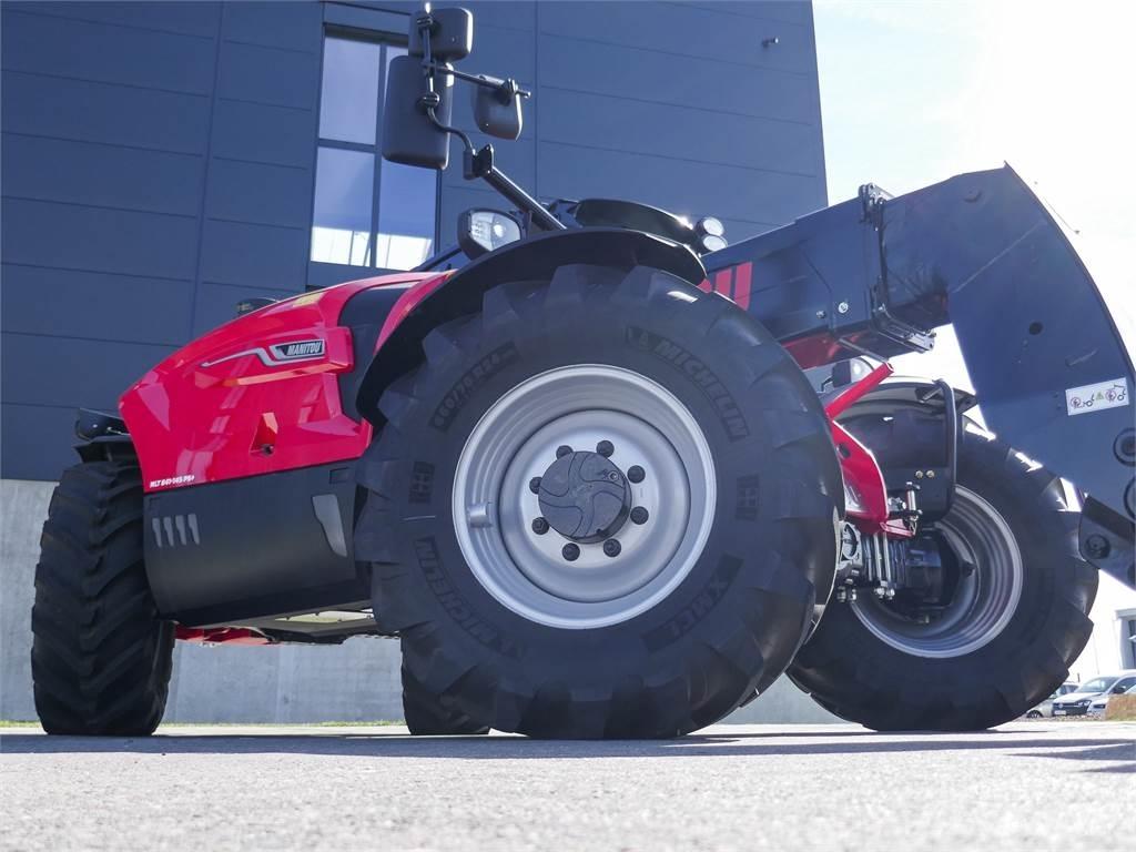 Manitou MLT 841 伸縮臂操作車