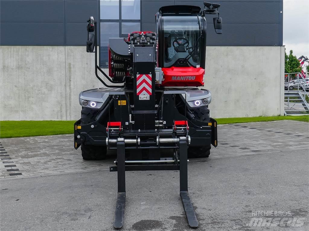 Manitou MRT 3060 伸縮臂操作車