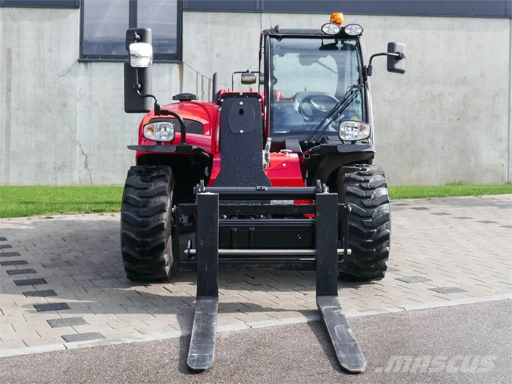 Manitou MT 625 伸縮臂操作車
