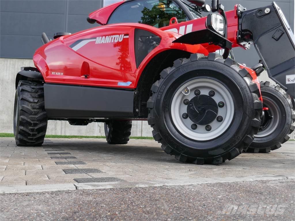 Manitou MT 625 伸縮臂操作車