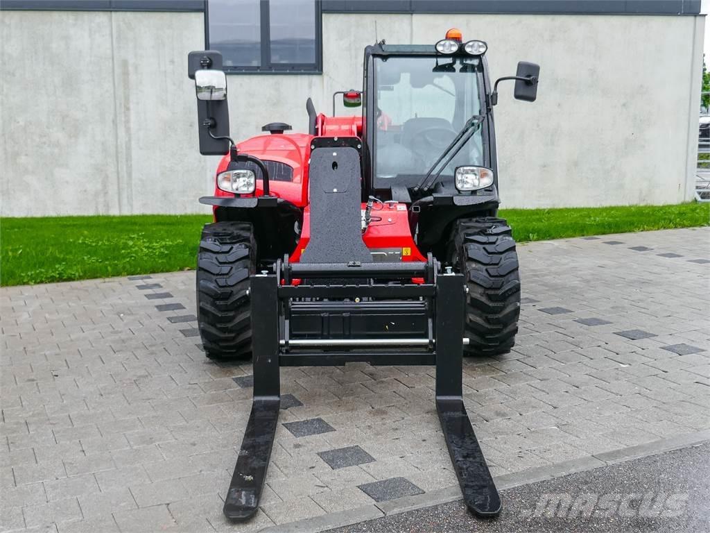 Manitou MT 625 伸縮臂操作車