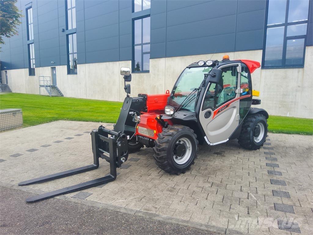 Manitou MT 625 伸縮臂操作車