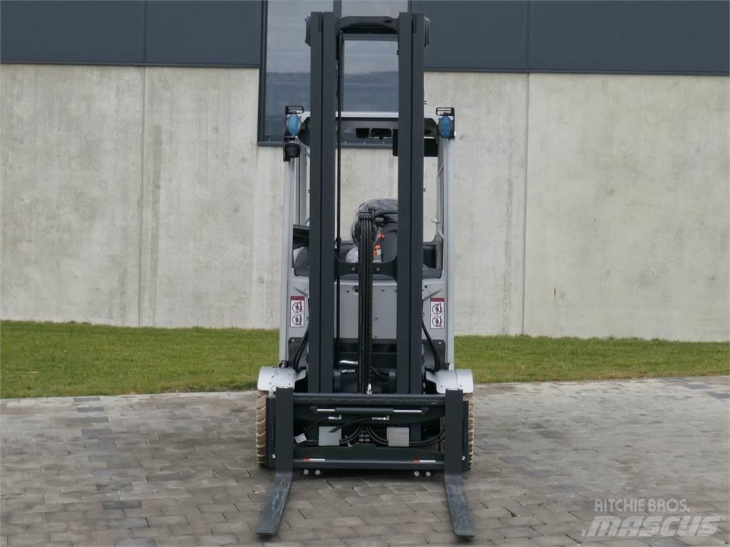 Still RX 60-25 電動堆高機