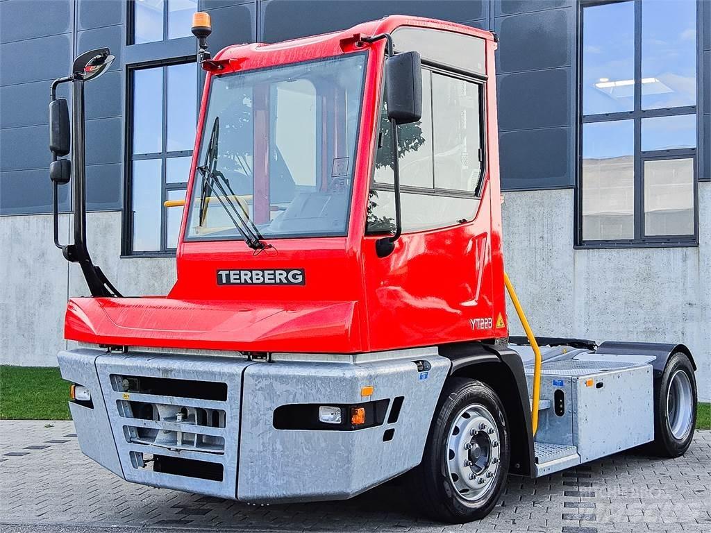 Terberg YT 223 終端式曳引機