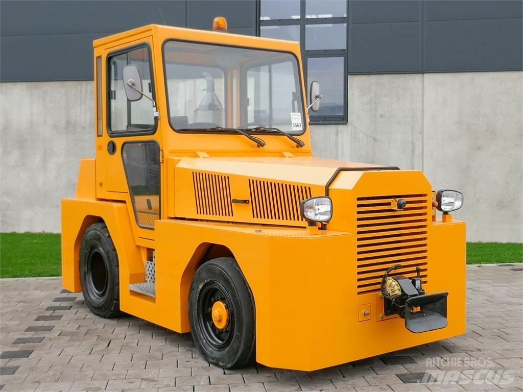 Volk DFZ 120H 牽引車