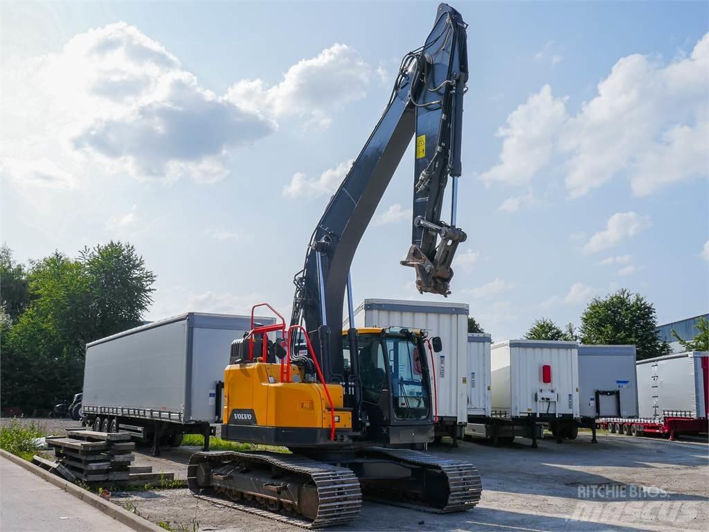 Volvo ECR235EL 小型挖土機/掘鑿機<7t(小型挖掘機)
