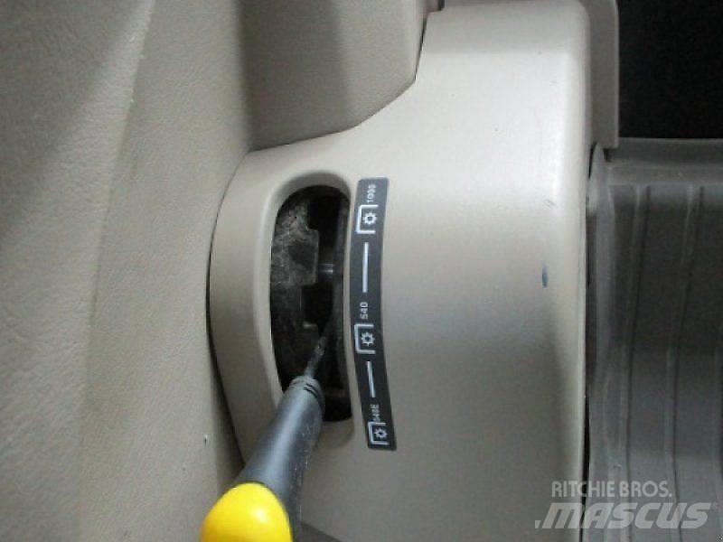John Deere 5100R 其他