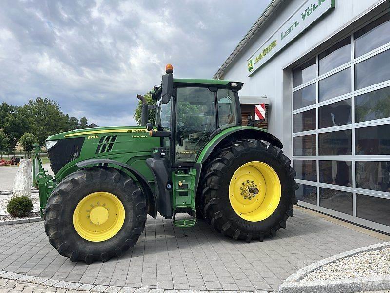 John Deere 6250R 曳引機