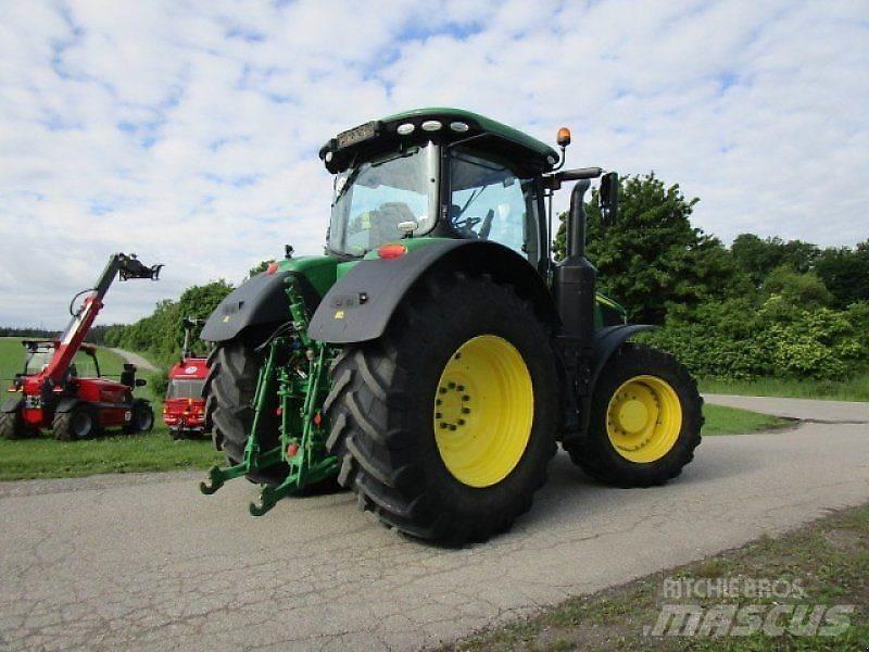 John Deere 7250R 曳引機