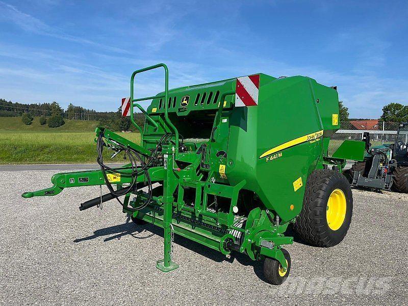 John Deere F441M 其他農業機械