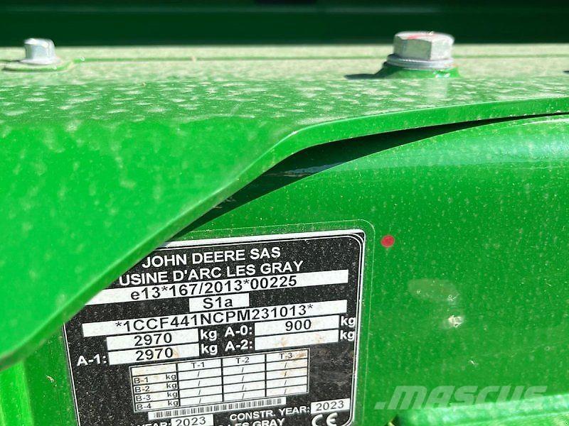 John Deere F441M 其他農業機械