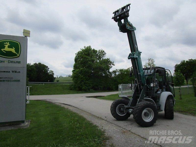 Kramer KL25.5T 伸縮臂操作車