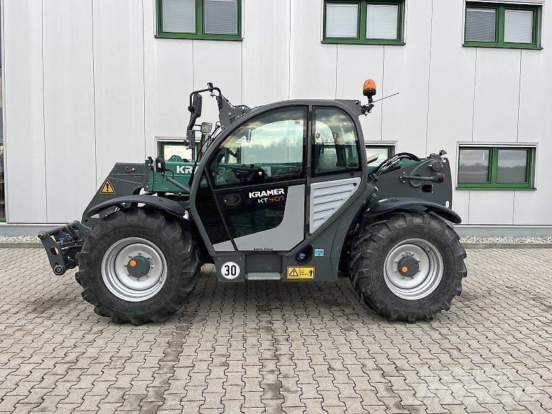 Kramer KT 407 伸縮臂操作車