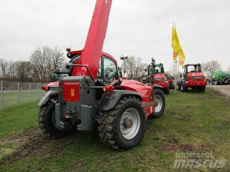 Weidemann T 7042 伸縮臂操作車