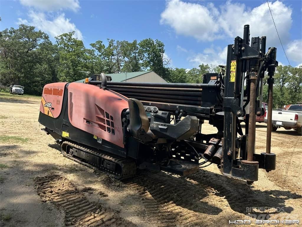 Ditch Witch JT20 水平/臥式定向鑽機設備