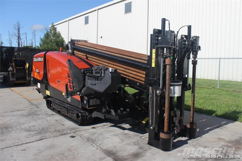 Ditch Witch JT20 水平/臥式定向鑽機設備