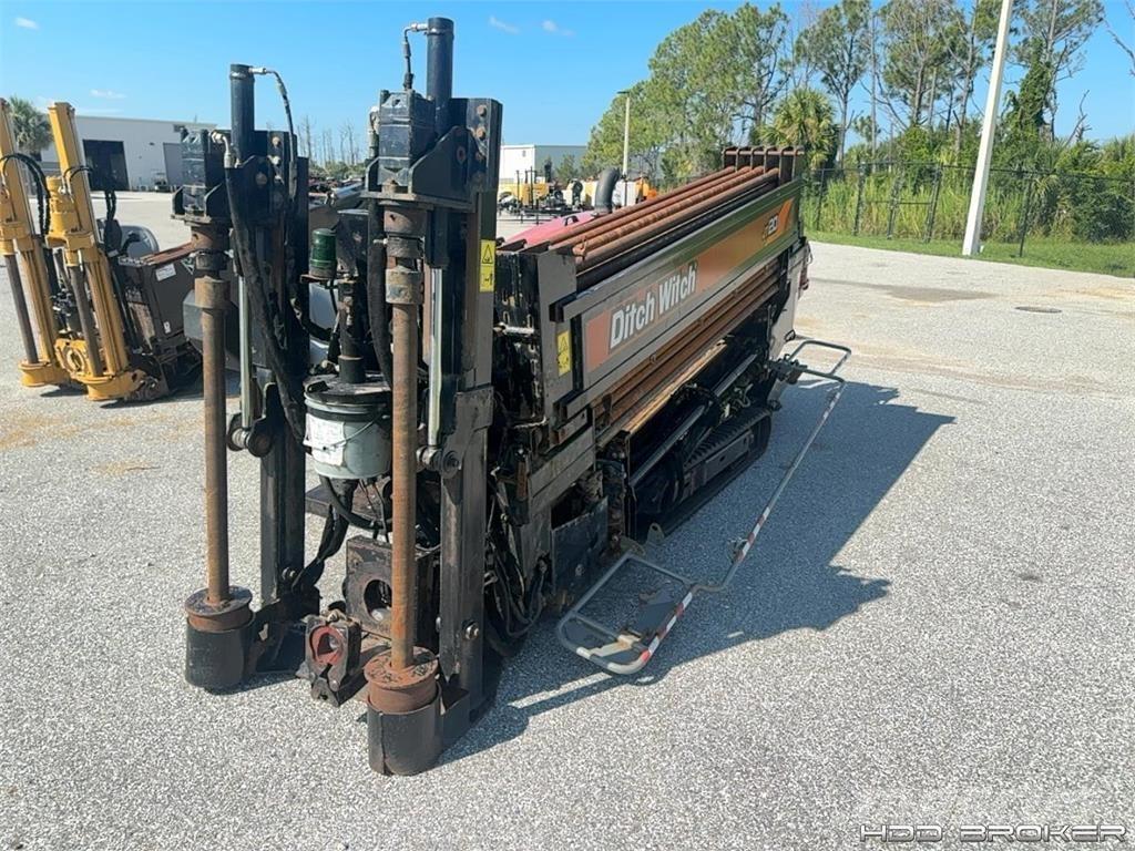 Ditch Witch JT20 水平/臥式定向鑽機設備