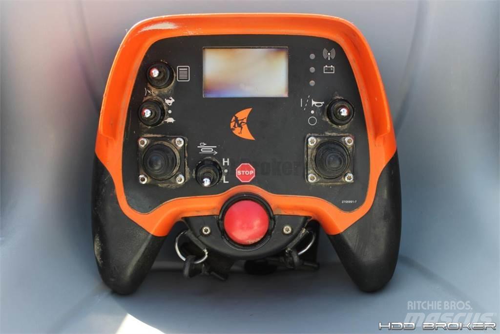 Ditch Witch JT24 水平/臥式定向鑽機設備