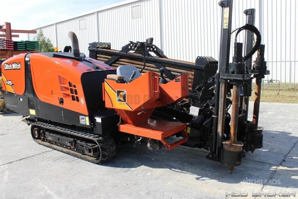 Ditch Witch JT25 水平/臥式定向鑽機設備
