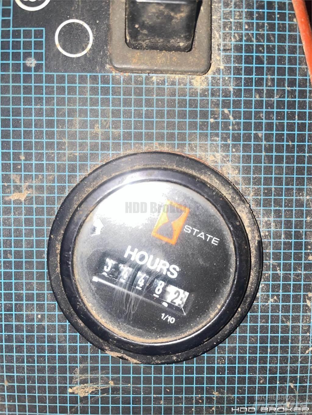 Ditch Witch JT2720 Mach 1 水平/臥式定向鑽機設備
