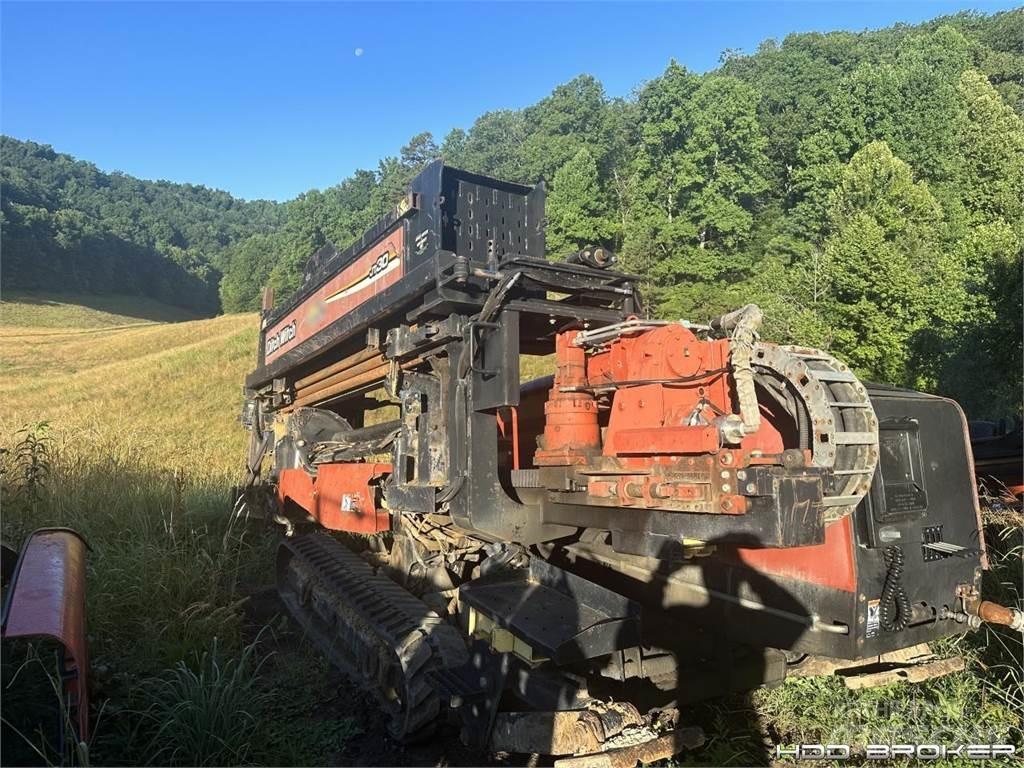 Ditch Witch JT3020 Mach 1 水平/臥式定向鑽機設備