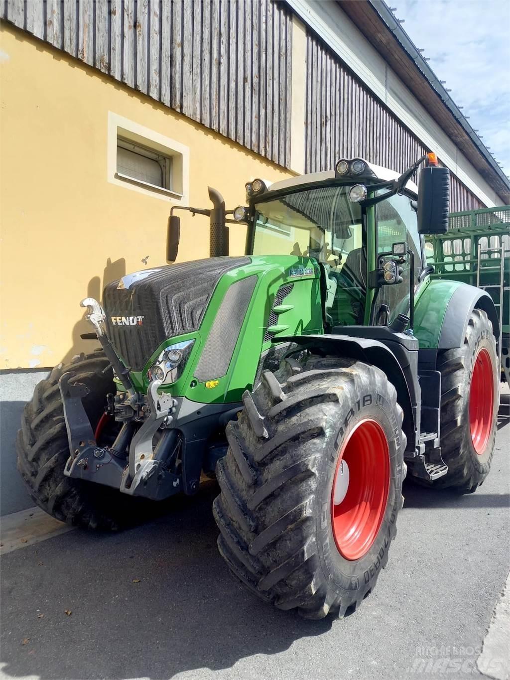 Fendt 828 Vario Profi Plus 牽引車