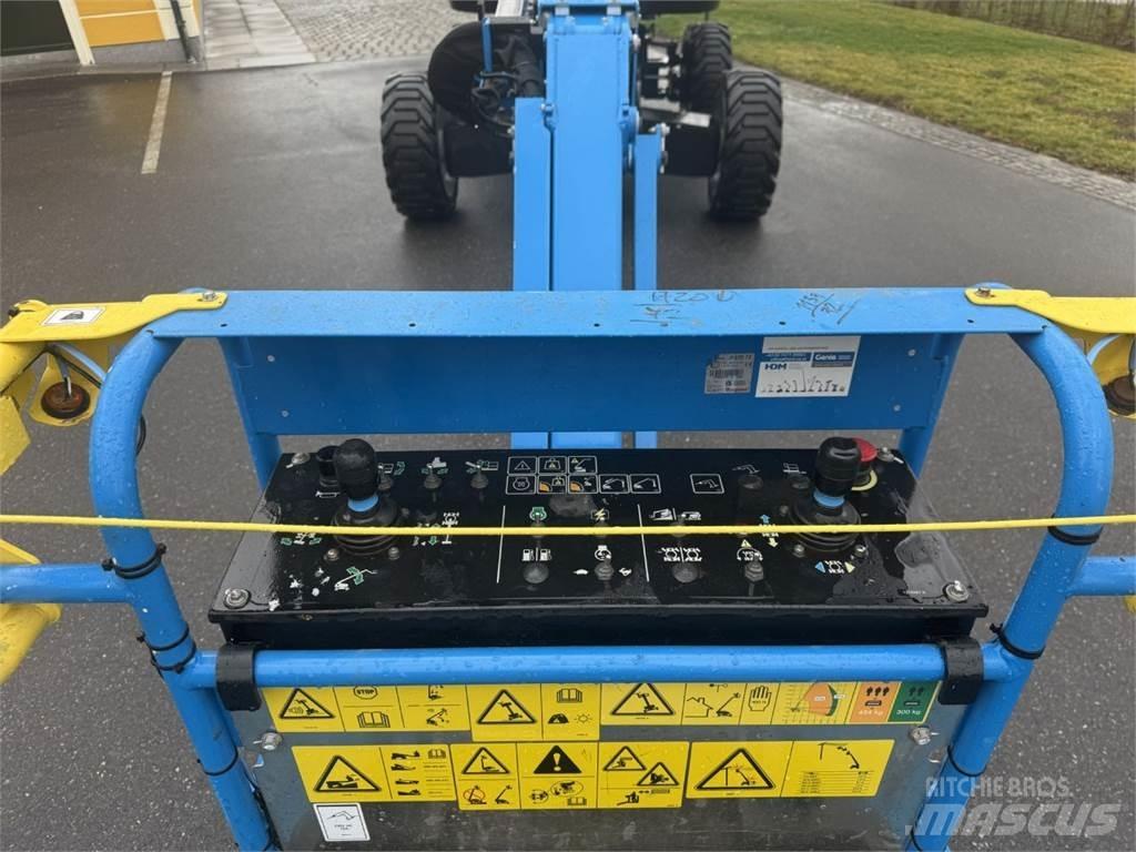 Genie S-65 XC 曲臂高空作業車