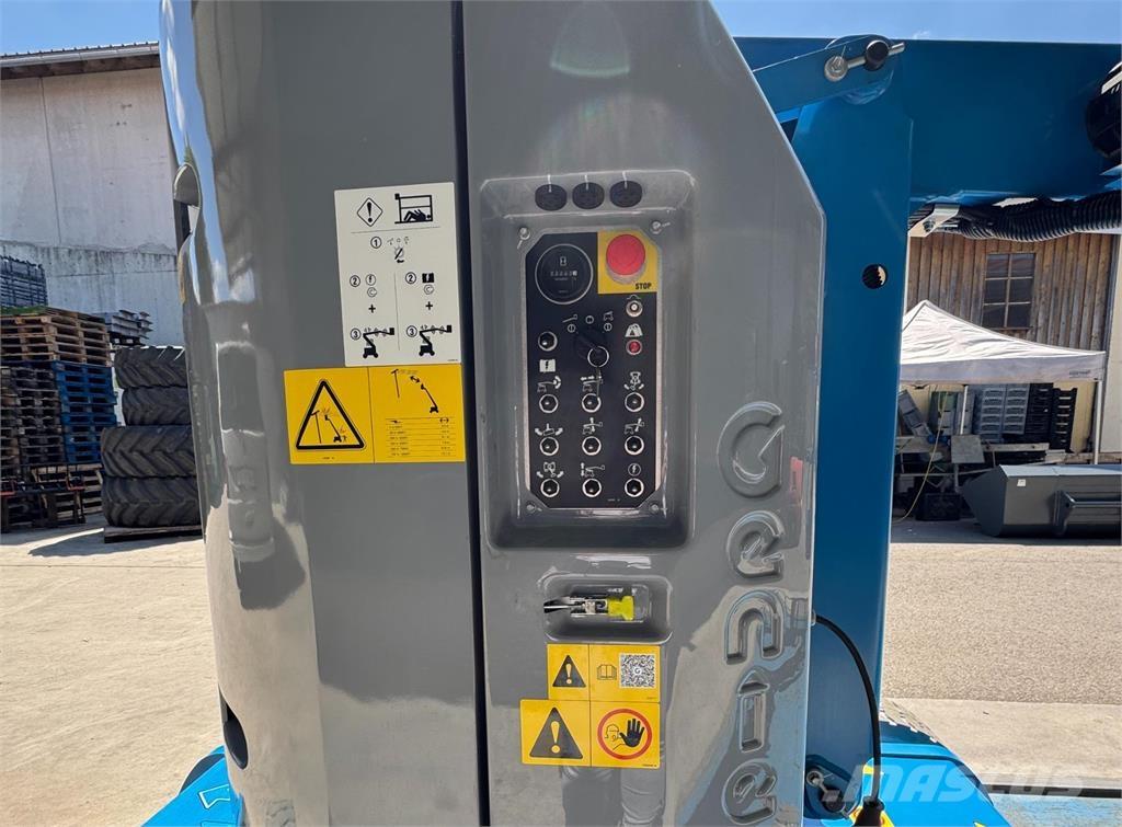 Genie Z-30/20N RJ 曲臂高空作業車