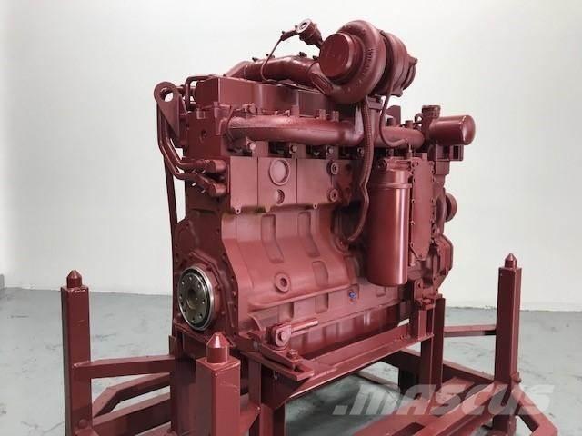 Cummins 6CT8.3 引擎/發動機