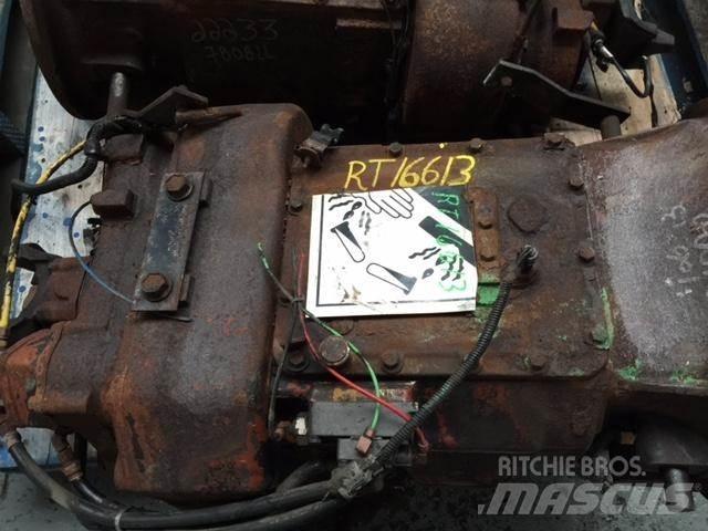 Fuller RT6613 傳動裝置
