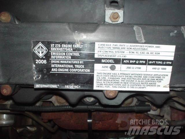 International VT275 引擎/發動機