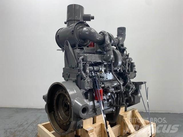 Komatsu M11-C 引擎/發動機