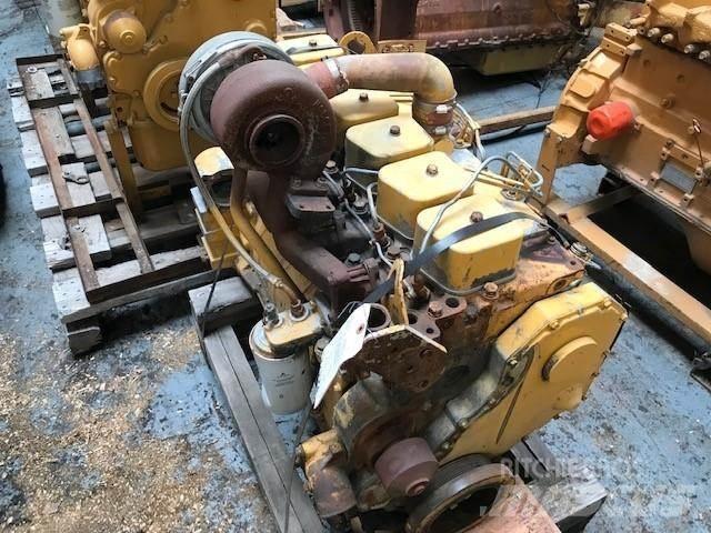 Komatsu S6D102 引擎/發動機
