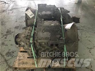 Volvo ATO2612D 傳動裝置