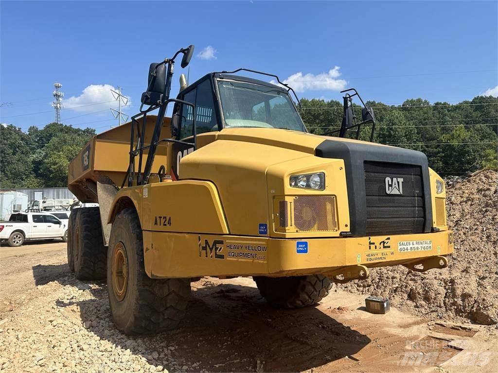 CAT 745C 鉸接式起吊車