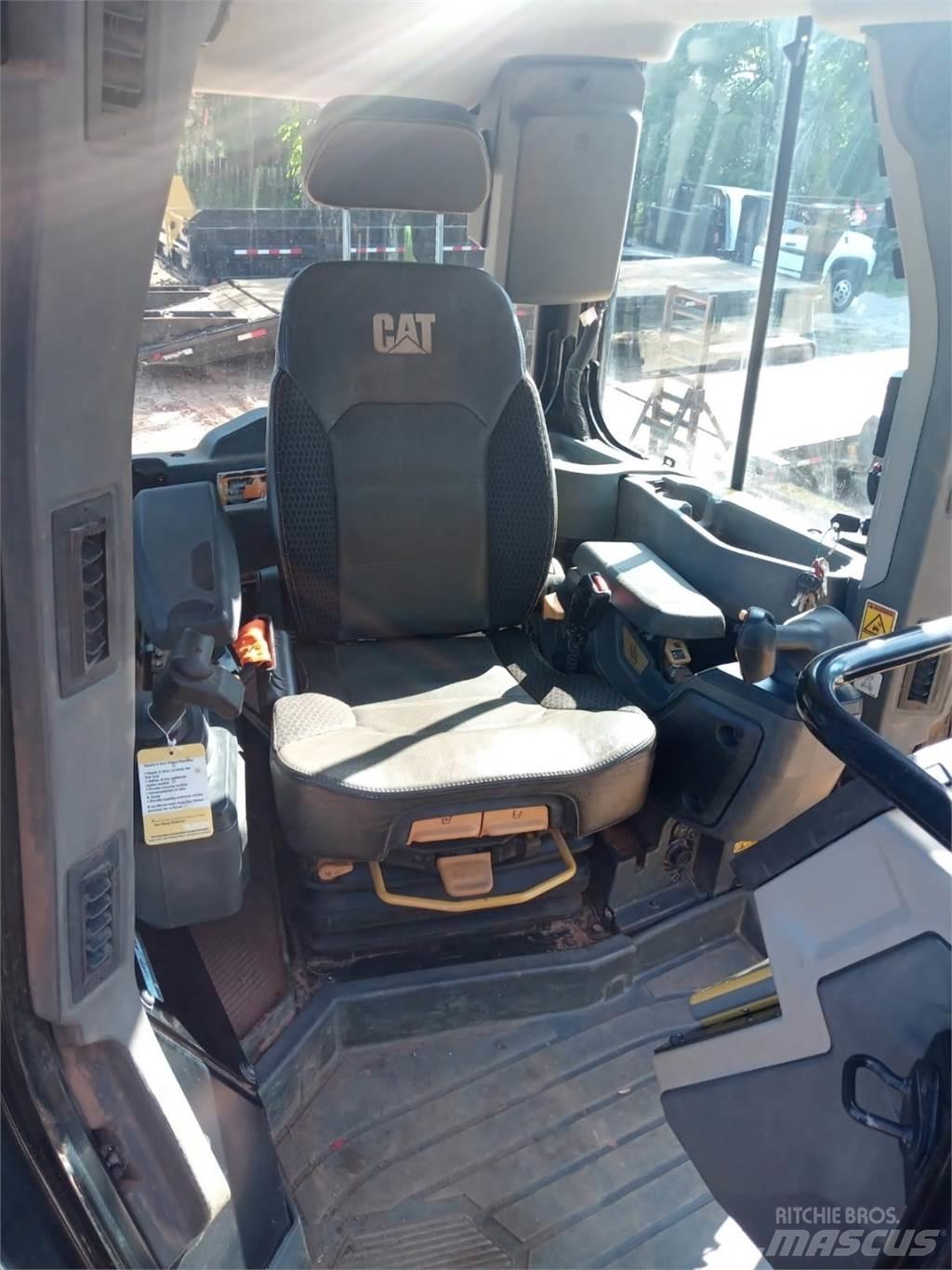 CAT D5 LGP 其他